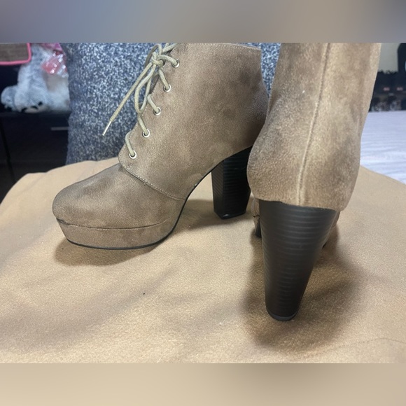 Forever boot heels - Picture 5 of 6